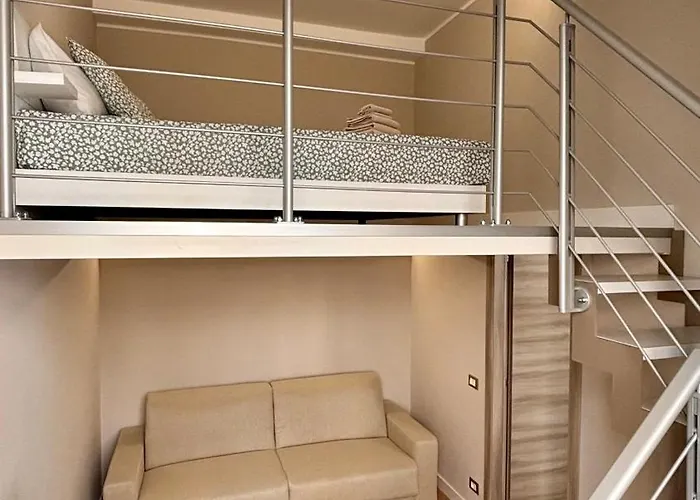 Bellecour Apartment *