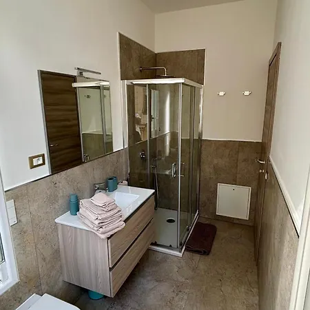 Bellecour Апартаменти *